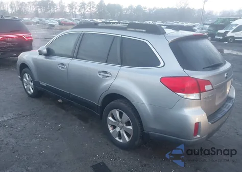 2011 Subaru Outback 3.6R Limited from USA, damaged, VIN 4S4BRDLC3B2373676